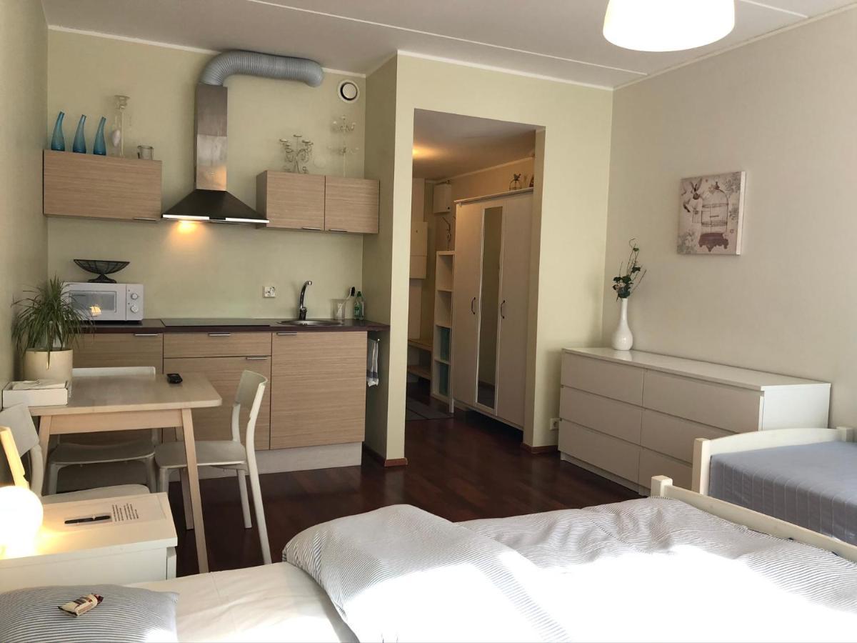 Roseni City Apartment Талин Екстериор снимка
